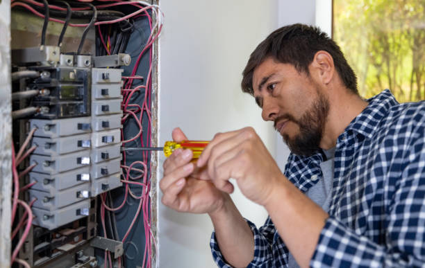 Best Licensed Electrician  in Tokeneke, CT